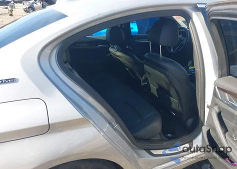 2019 BMW 530E Iperformance из США, поврежденный, VIN WBAJA9C58KB388564